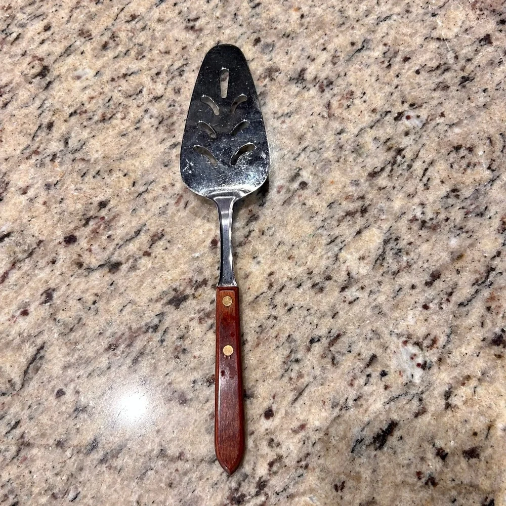 Vintage Slotted Wood Handled Stainless‎ Steel Cake/Pie Server